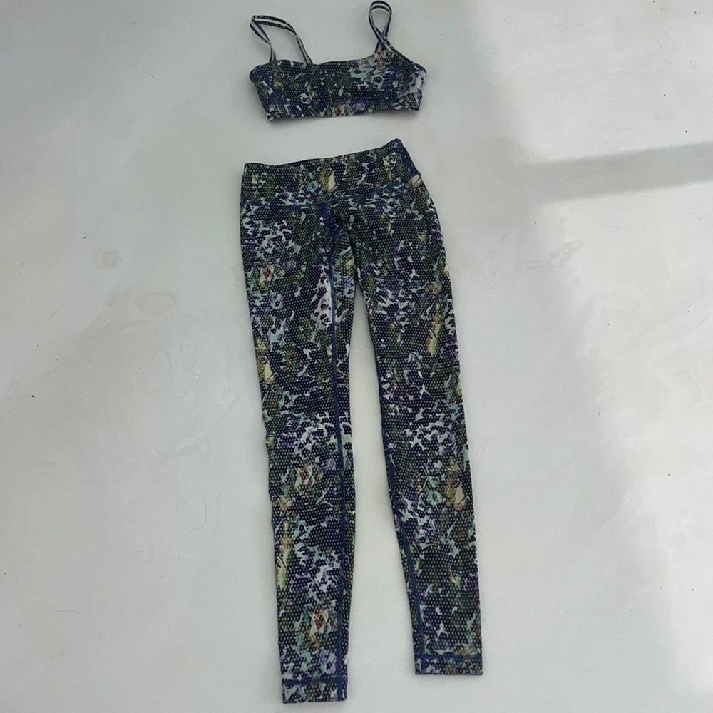 Lululemon set size 4